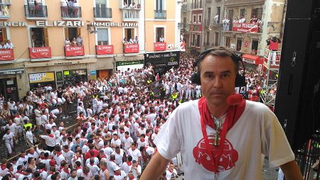 Javier Izu lidera el equipo de narradores de los encierros de San Fermín