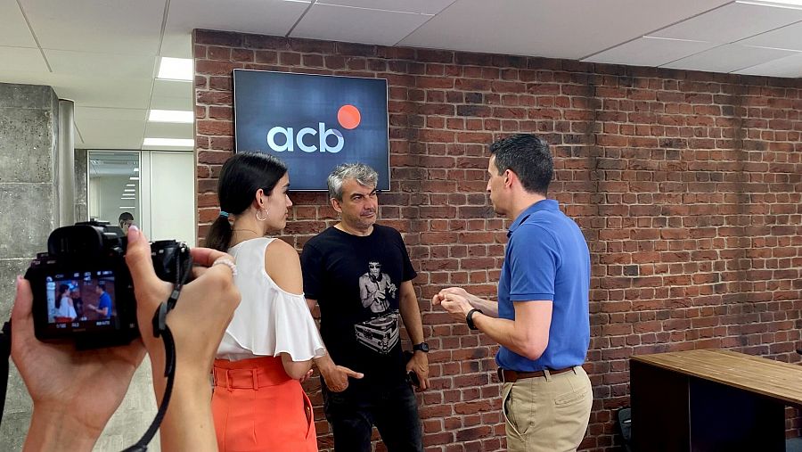 Reporteros hablan con Fernando Martín, responsable de comunicación de la ACB