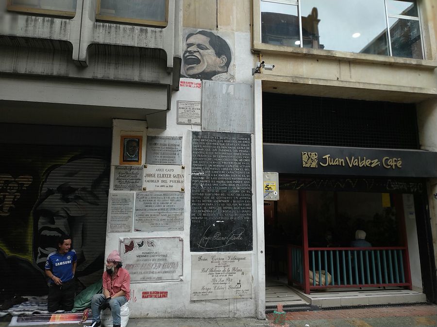 Varias placas recuerdan la memoria de Jorge Eliécer Gaitán