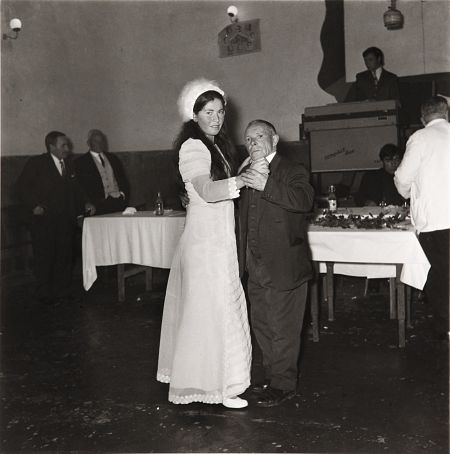 'Baile de boda, Cerdedo' (1970), de Virxilio Vieiteiz