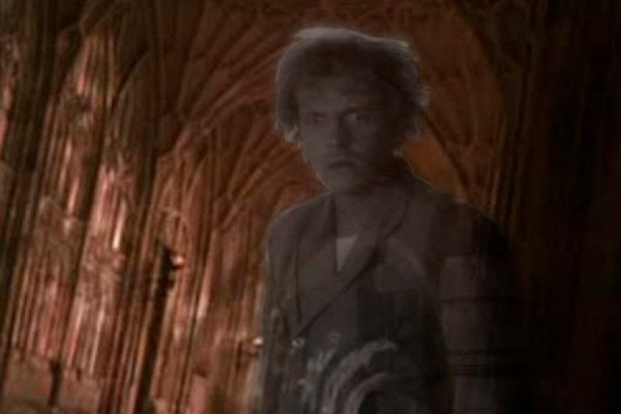 Imagen de Peeves, interpretado por el actor y comediante Rik Mayall