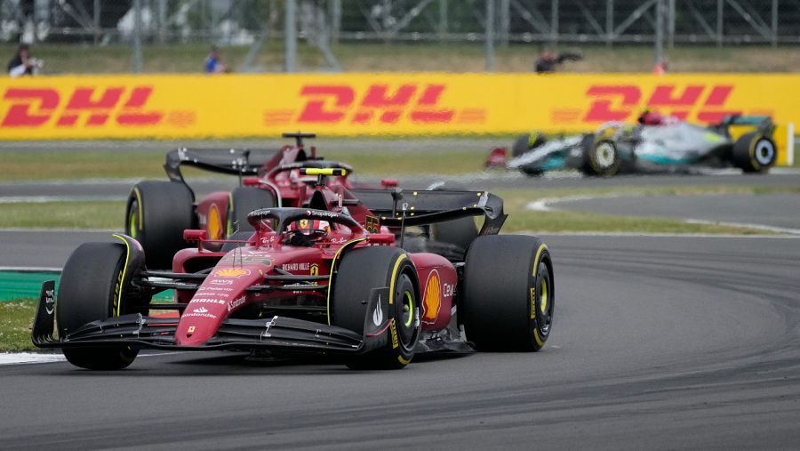 Imagen: Carlos Sainz consigue la primera victoria de su carrera deportiva