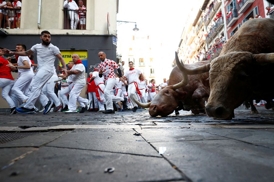El primer encierro de los Sanfermines ha sido rápido: dos minutos y 35 segundos.