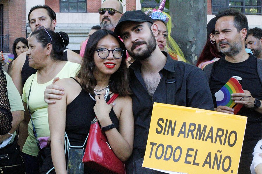 Esther y su pareja celebran el Orgullo 2022