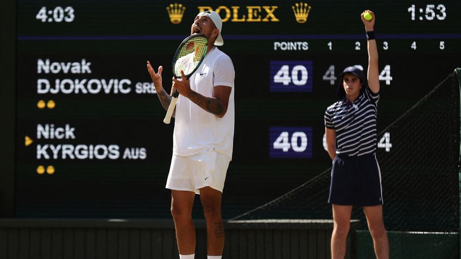 Imagen: Kyrgios discute con su box en tras perder una ventaja de 40-0
