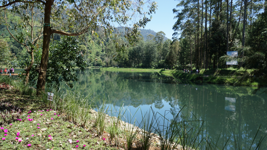 El río Citarum hace unos años, antes de estar afectado por la contaminación