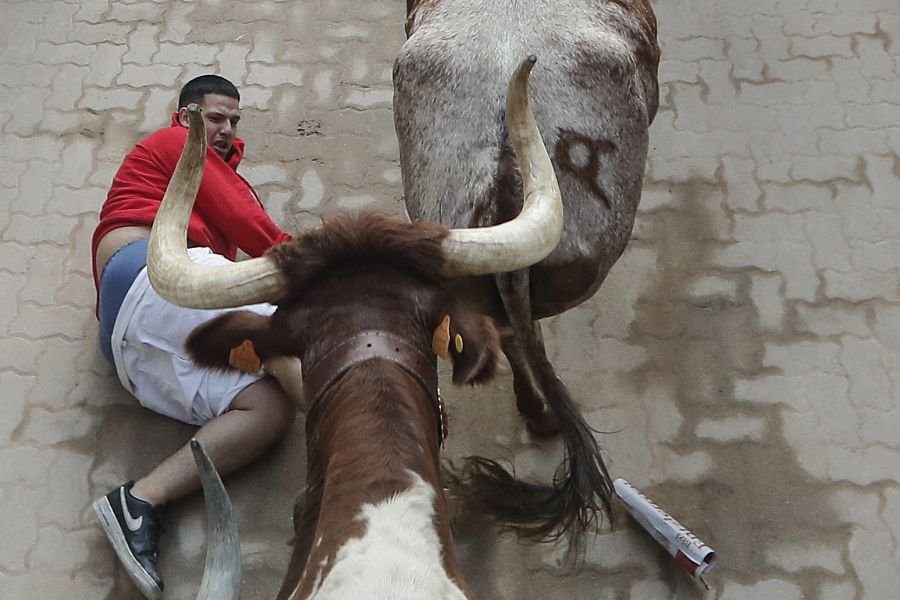 El encierro ha dejado seis heridos, uno por asta de toro.