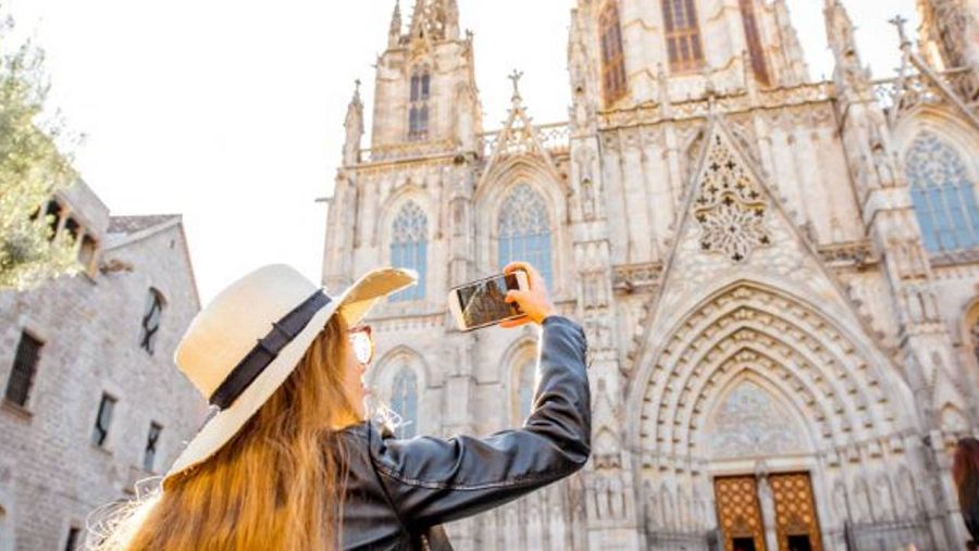 Barcelona bull d'activitat gràcies al turisme