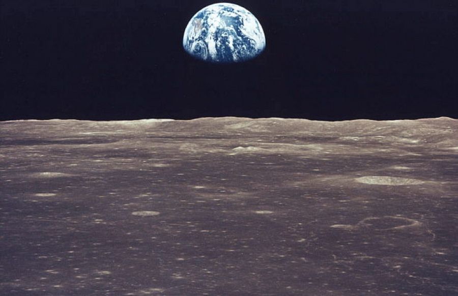 Vista de la Tierra desde la Luna: quién hizo las imágenes o quién se las atribuyó son tambien algunos de los secretos de la misión Apollo XI