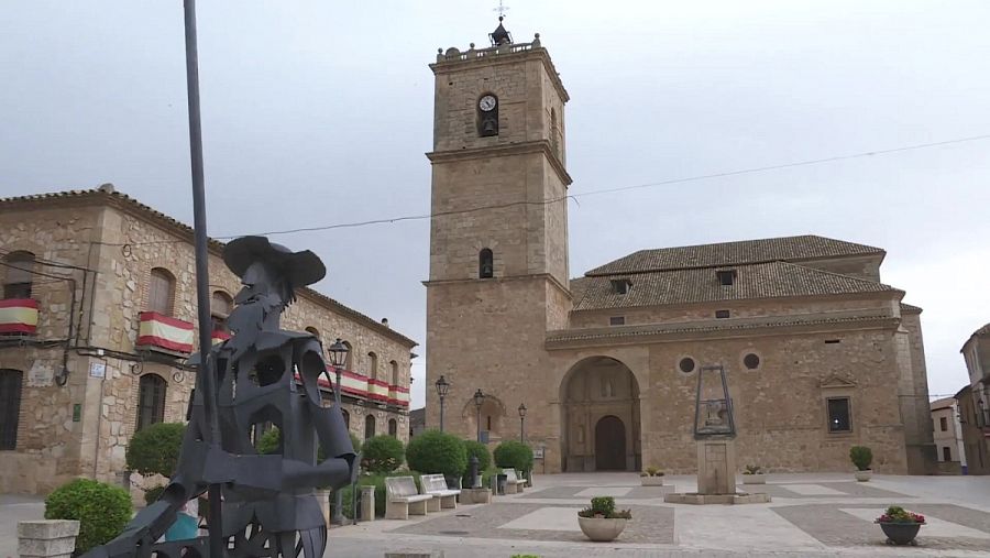 La iglesia de San Antonio Abad conocida como la Catedral de La Mancha