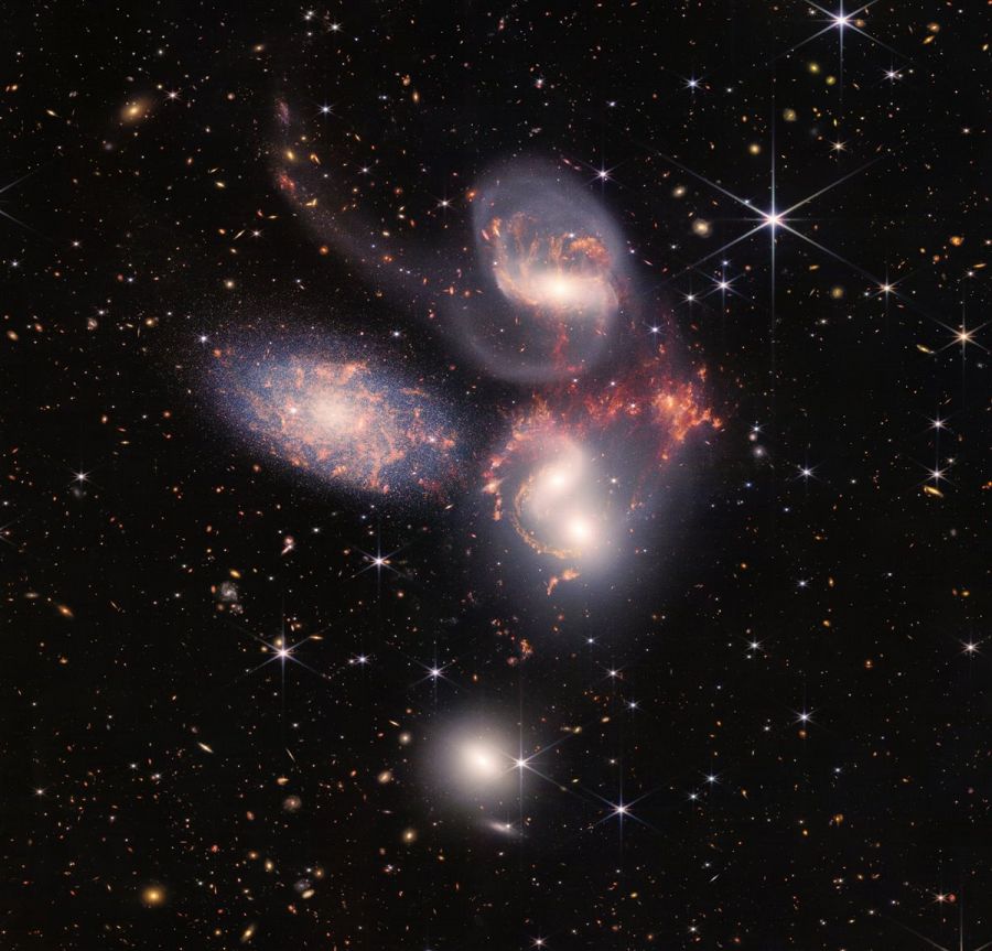 El Quintet Stephan, un grupo de cinco galaxias situado en la constelación de Pegaso
