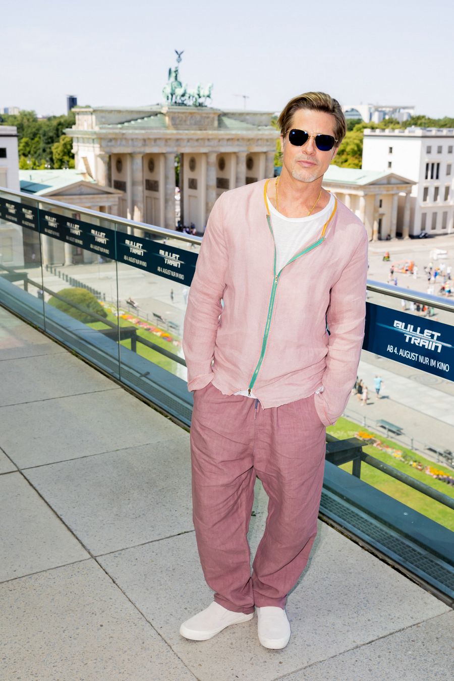 Brad Pitt posa durante la promoción de su película en Berlín