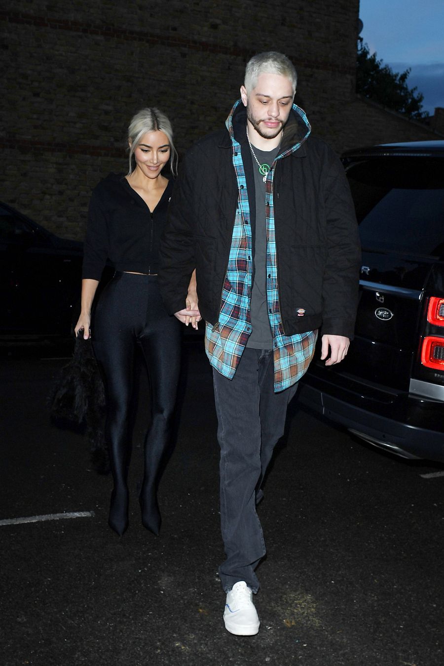 Kim Kardashian y Pete Davidson en Londres