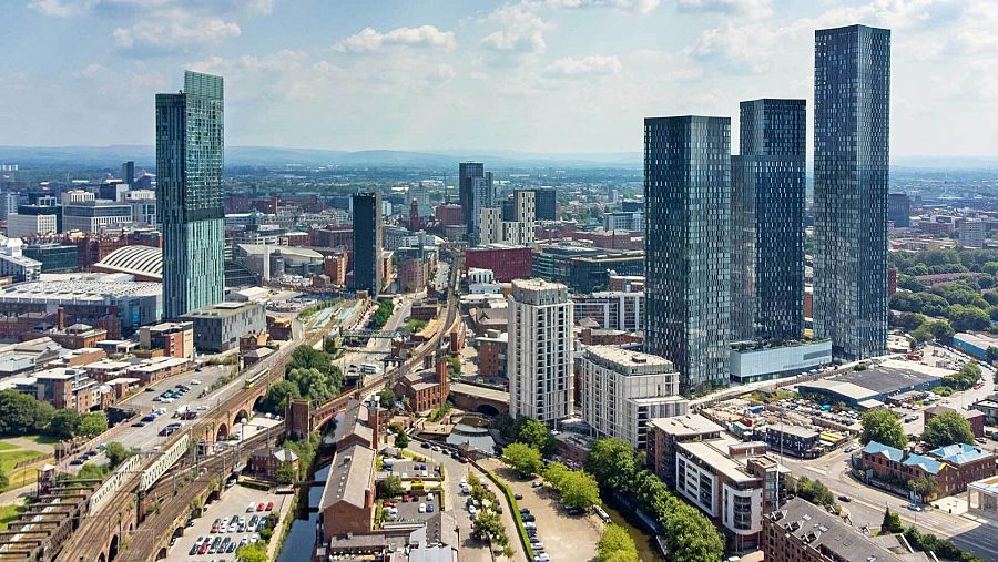 Vista aérea de Deansgate, horizonte de Manchester, Inglaterra, Reino Unido
