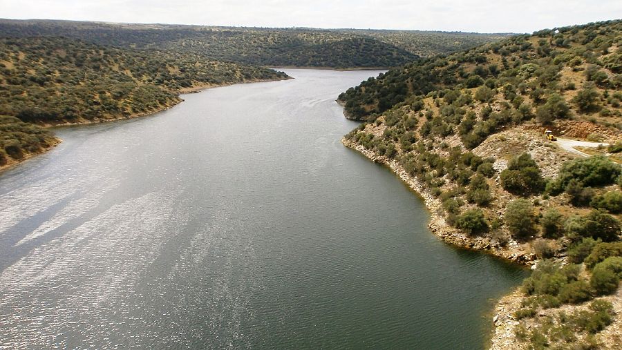 El río Almonte, en Cáceres, es el único sin barreras en todo su curso