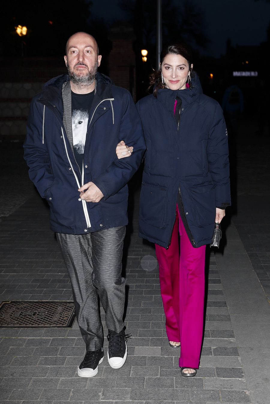 Bárbara Lennie y Diego Postigo fotografiados caminando por la calle
