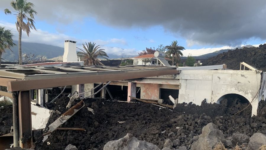 El volcán ha arrasado 3.000 edificaciones, de ellas 1.600 eran viviendas