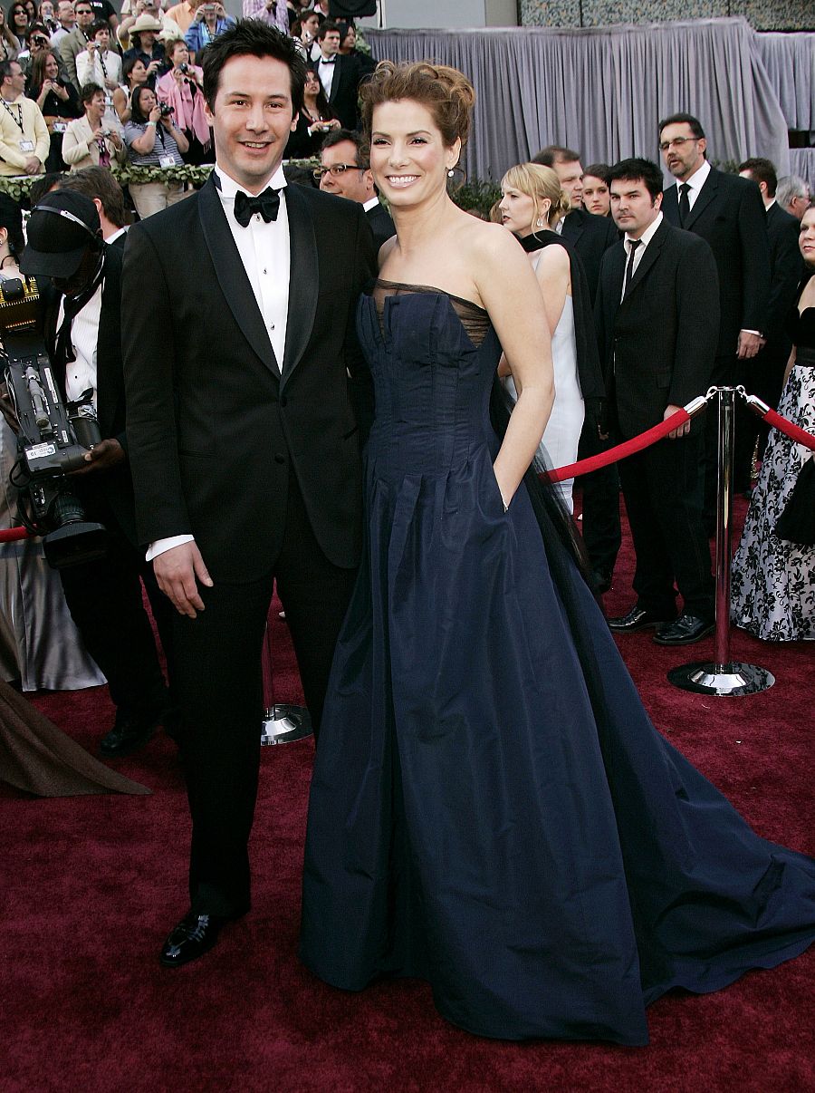 Sandra Bullock con Keanu Reeves (2006, Los Ángeles)