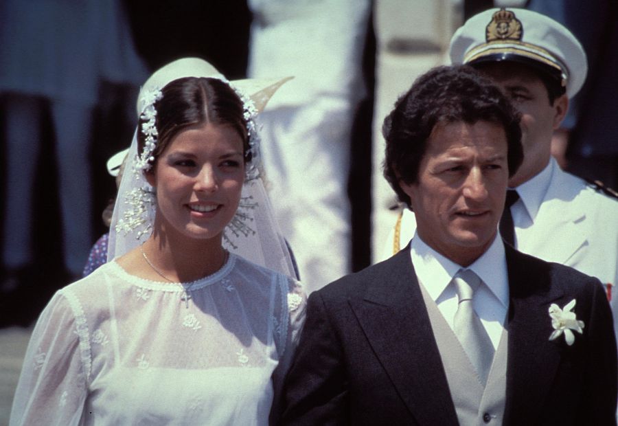Carolina de Mónaco y Philippe Junot el día de su boda
