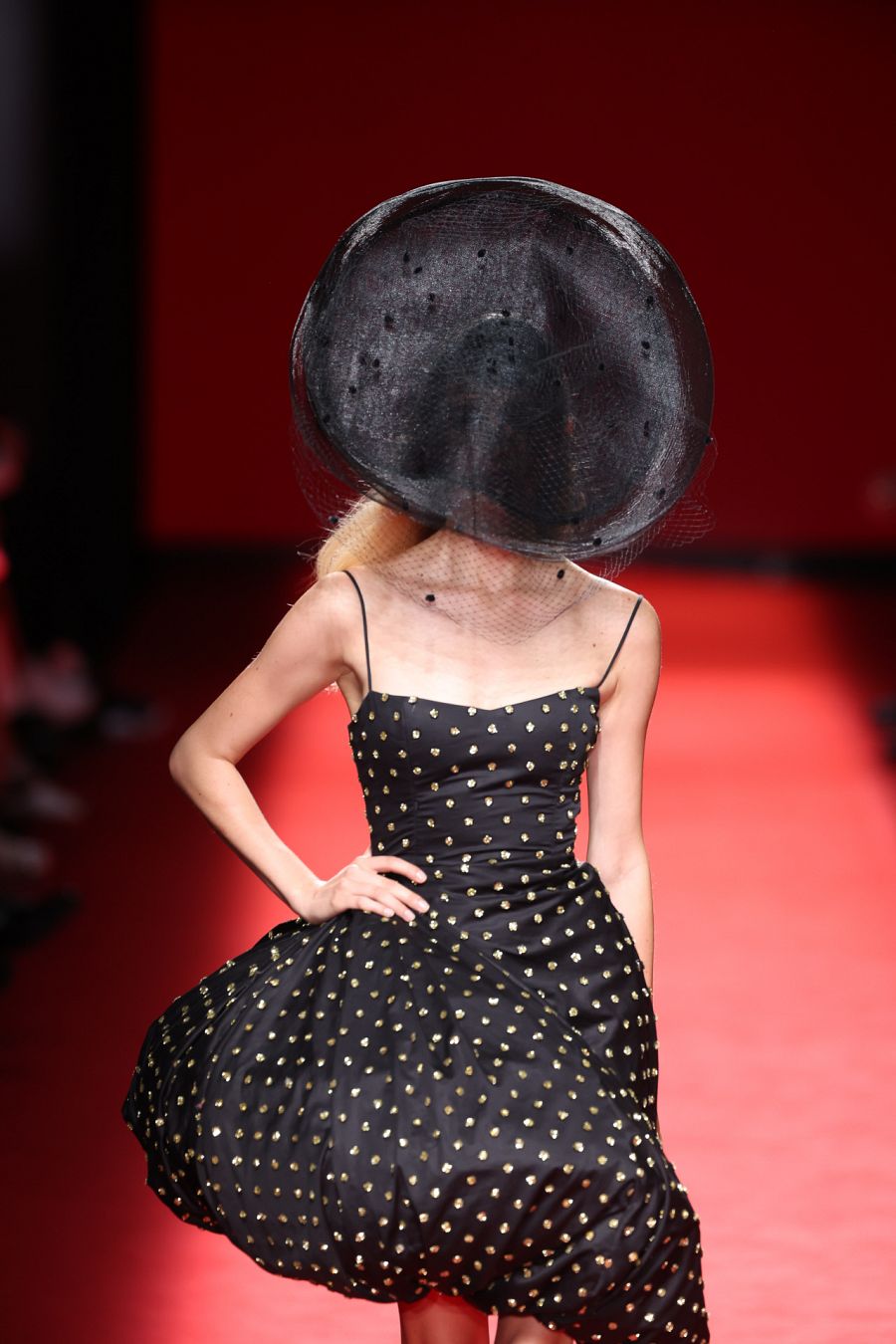 MBFWM:  DESFILE REDONDO BRAND MBFWM