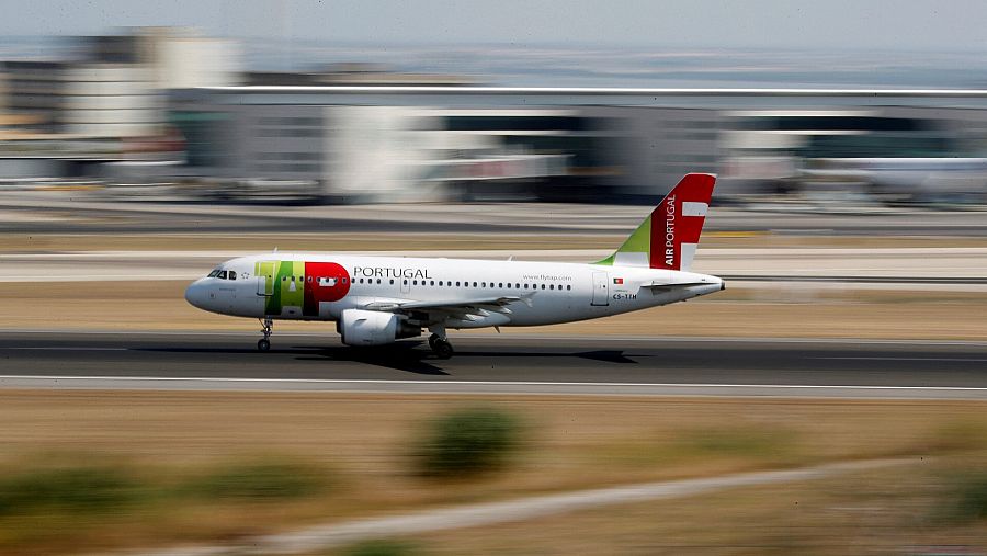 Un avión de la aerolínea portuguesa TAP
