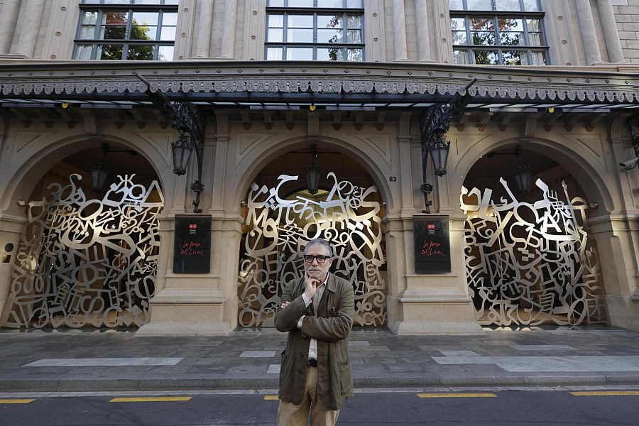 'Constelaciones', las puertas del Liceo de Barcelona