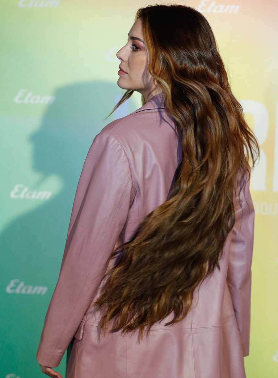 Las melenas XXL son una de las tendencias de esta temporada por su gran feminidad