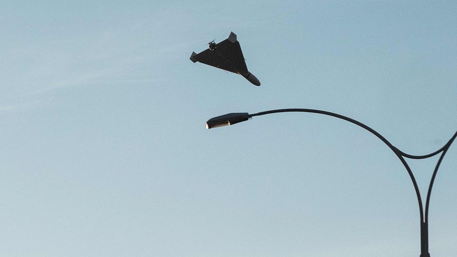 Un dron, a punto de atacar en Kiev el 17 de octubre de 2022. Foto: Yasuyoshi CHIBA / AFP