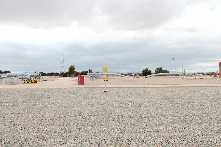 Los tres gasoductos que confluyen en el almacén subterráneo de gas de Yela