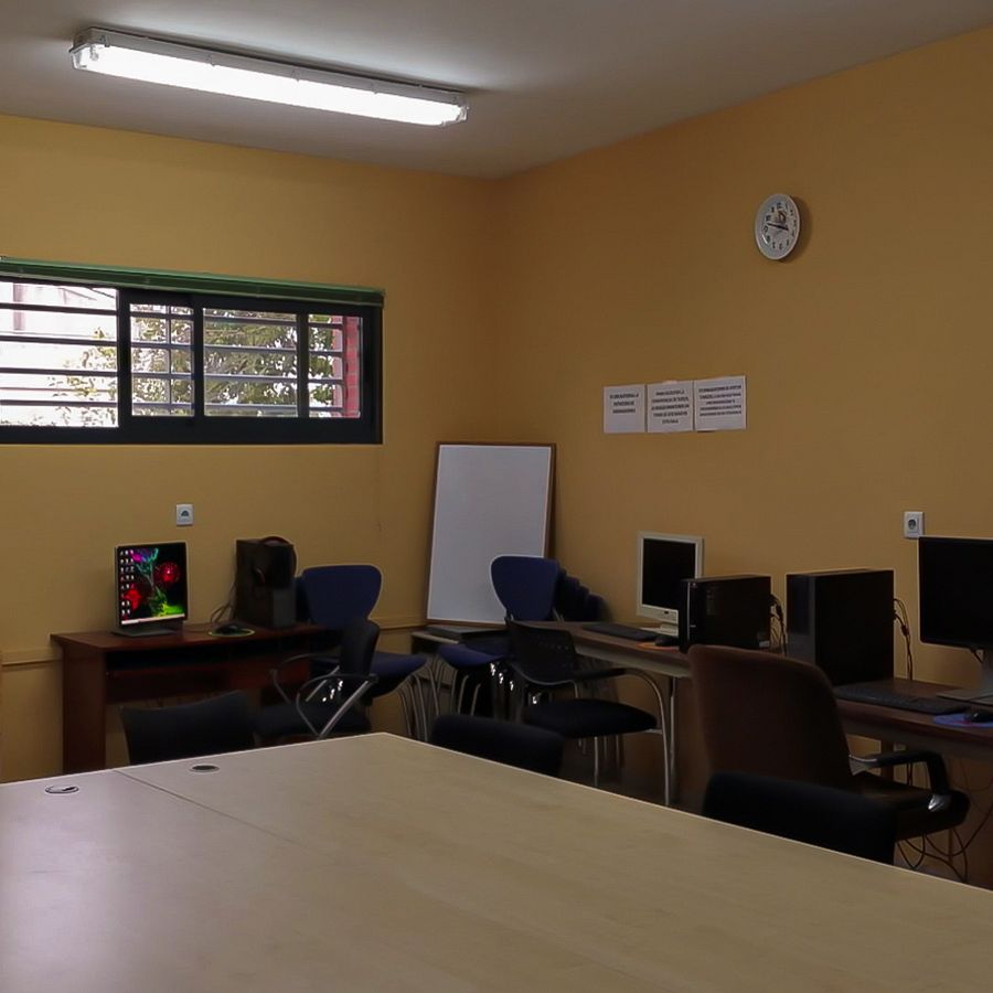 Sala de informática albergue Aranjuez