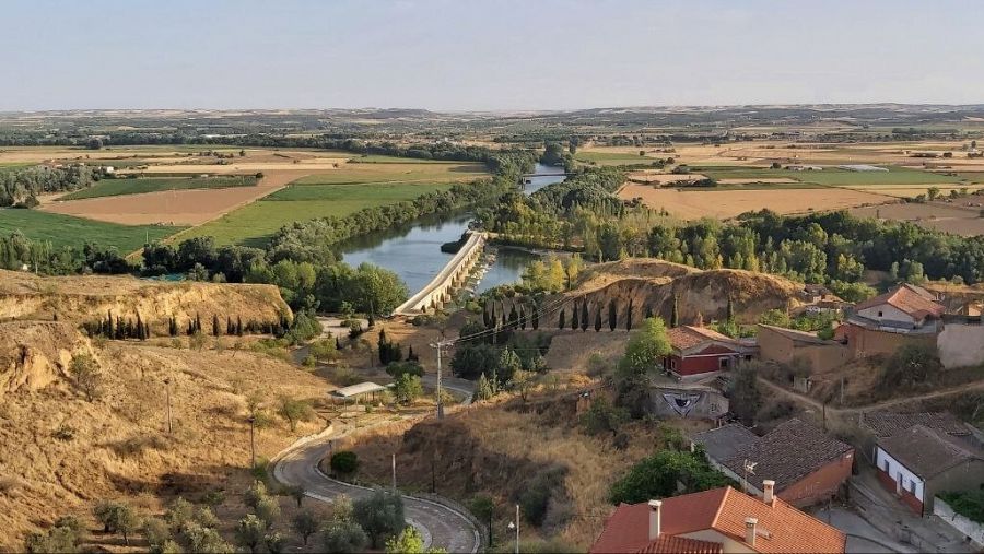 Vista panorámica de la vega Toro con cultivos de regadio y huerta