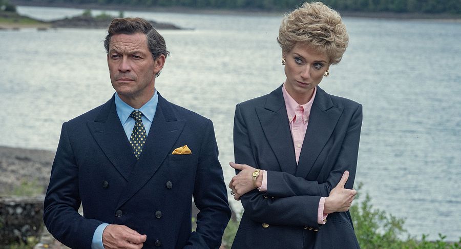 El príncipe Carlos y Diana de Gales en 'The Crown'