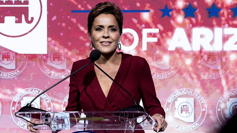 Kari Lake, candidata republicana y pro-Trump a gobernadora de Arizona. EFE/EPA/ETIENNE LAURENT