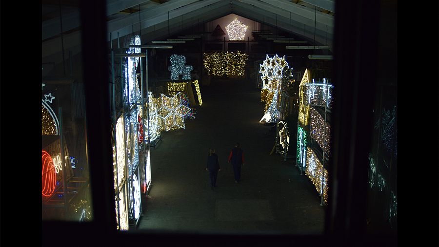 Fotograma del anuncio de la Lotería de Navidad 'Vika'