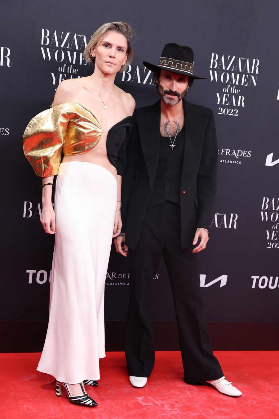 cantante Leiva y Gabriela Hearst juntos primera vez