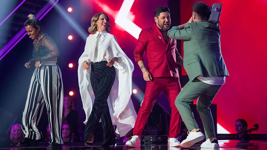 Yoly Saa, Sole Giménez, Miguel Poveda y Anotnio José forman cuarteto en Dúos Increíbles