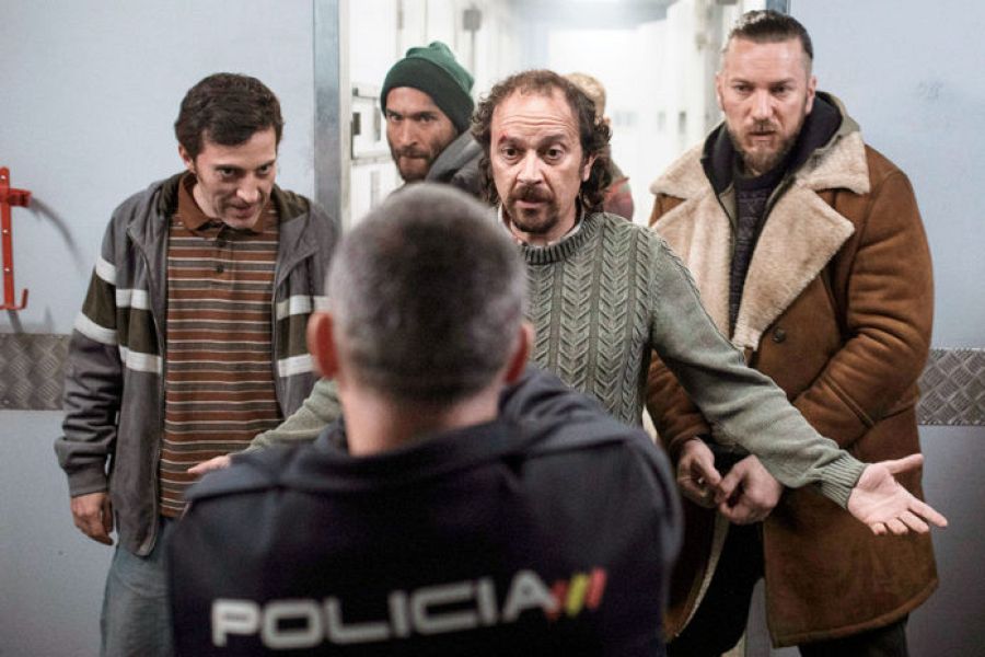 Luis Calleja y Karra Elejalde, en el reparto de 'Bajocero'