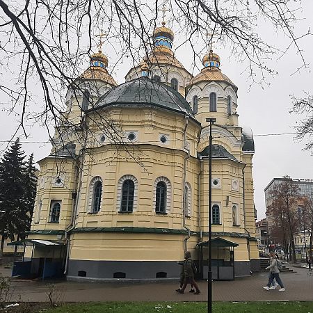 Exterior de una iglesia en Rivne, ciudad entre Kiev y la frontera polaca.