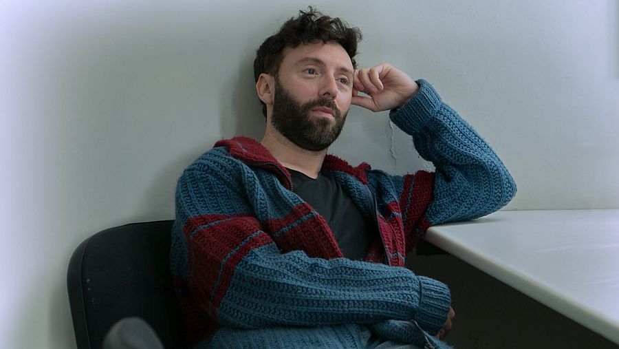 Actualment està de gira amb l'actriu Emma Vilarassau representant 'L'oreneta'