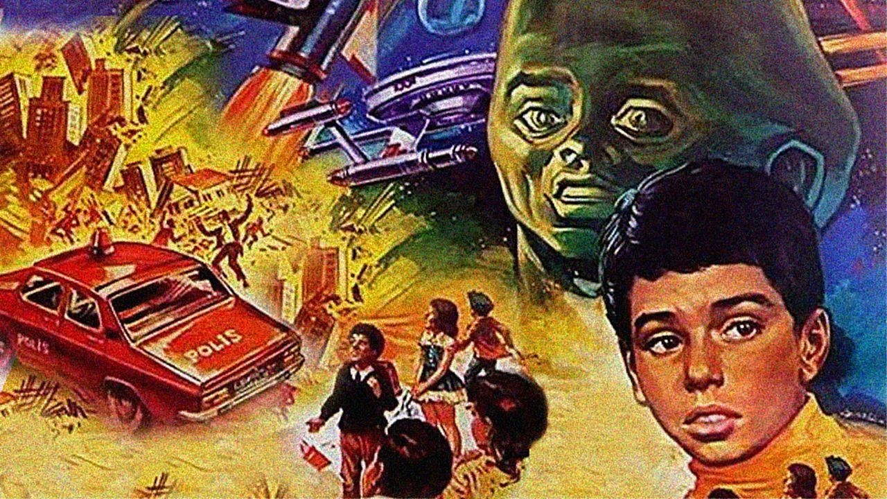 E.T. the Extra-Terrestrial T-Shirt