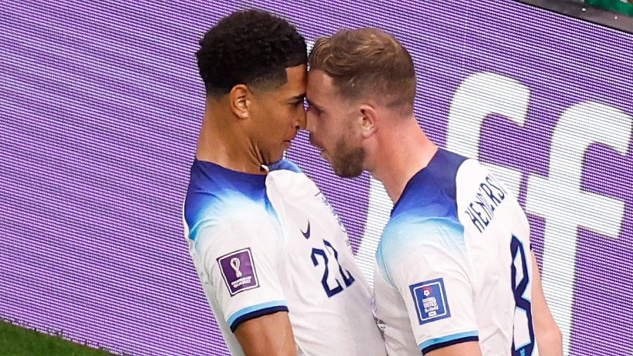 Mundial 2022: Henderson y Bellingham celebran el primer gol de Inglaterra ante Senegal (3-0)