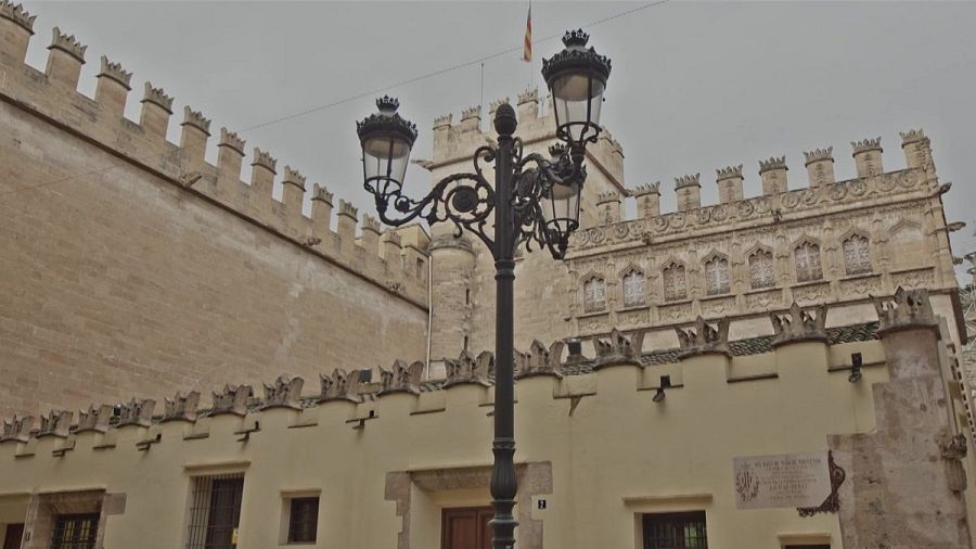 La Lonja de la Seda, construido en el siglo XV