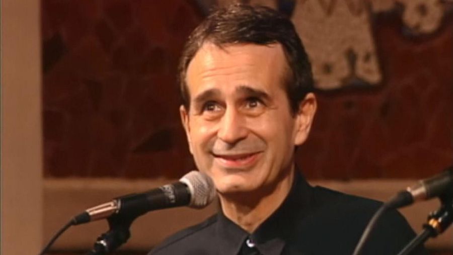 Actuació del cantant Ovidi Montllor