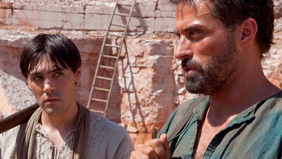 Rufus Sewell es uno de los protagonistas de 'Los pilares de la Tierra'