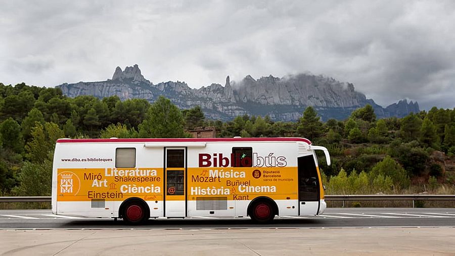 Servei de bibliobus de la Diputació de Barcelona a Monistrol de Montserrat