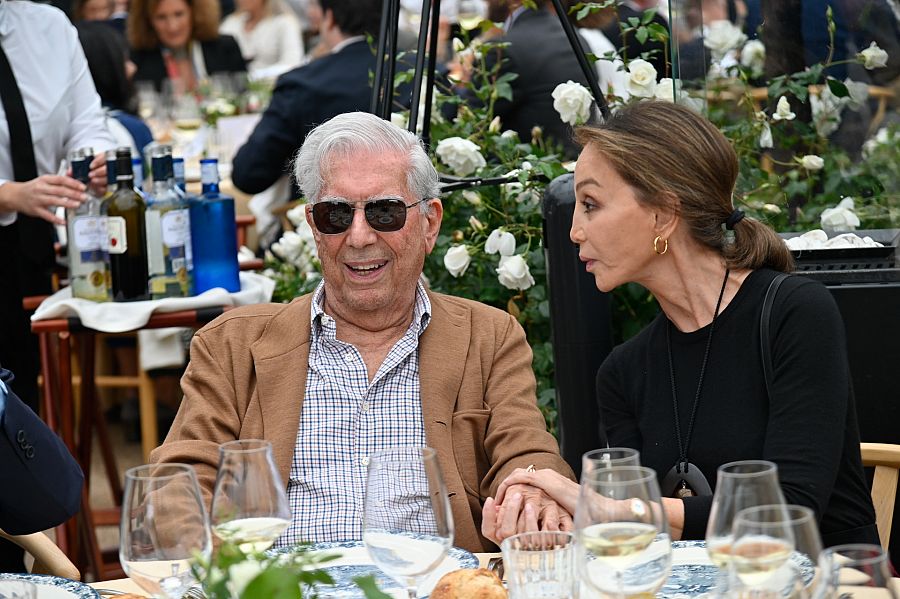 Mario Vargas Llosa e Isabel Preysler han permanecido juntos 8 años