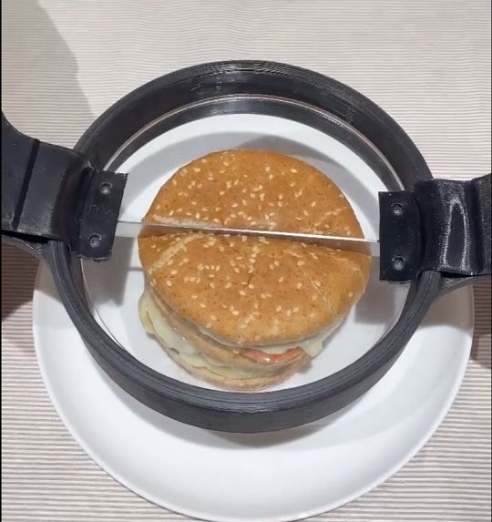 El cortador de hamburguesas de Julio Peral