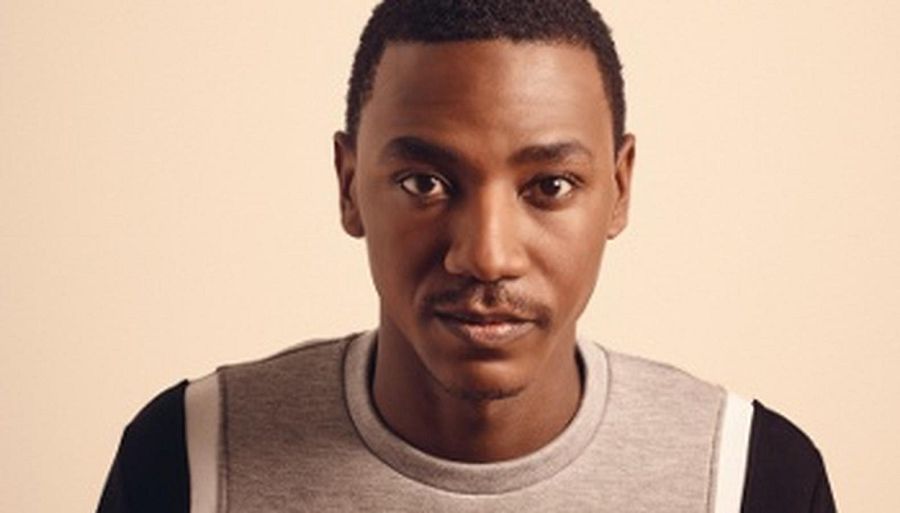 ¿Quién es Jerrod Carmichael, el presentador de los Globos de Oro?