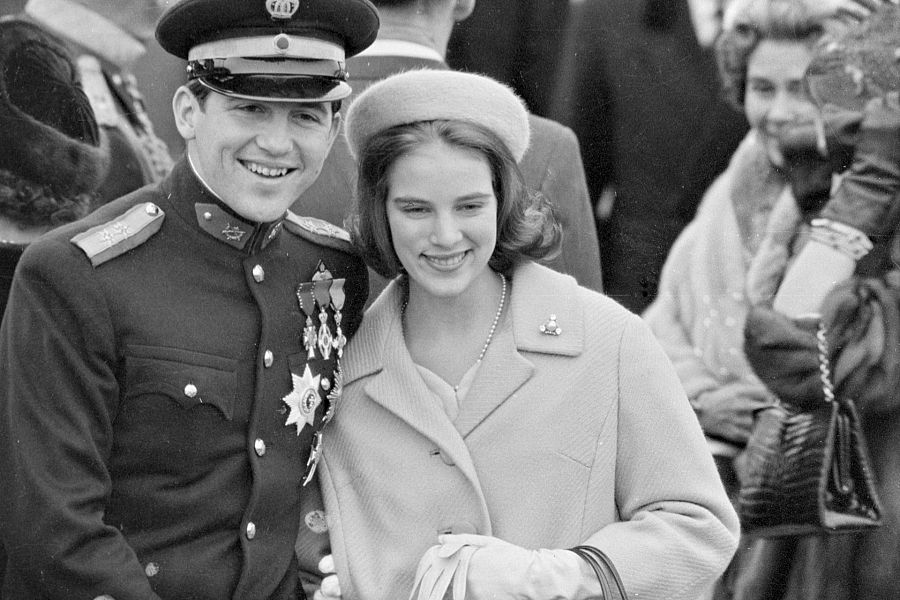 Constantino II y Ana María de Grecia en 1963