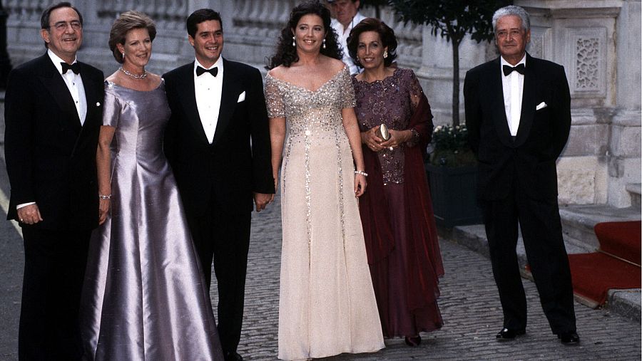 Alexia de Grecia y Carlos Morales junto a sus padres en la recepción previa a la ceremonia de su boda